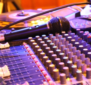 Dj Sonorizare - AllyMusic