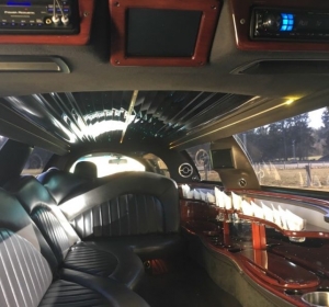 Limuzina Nunta Alba - EXCLUSIVE AUTO RENT SRL